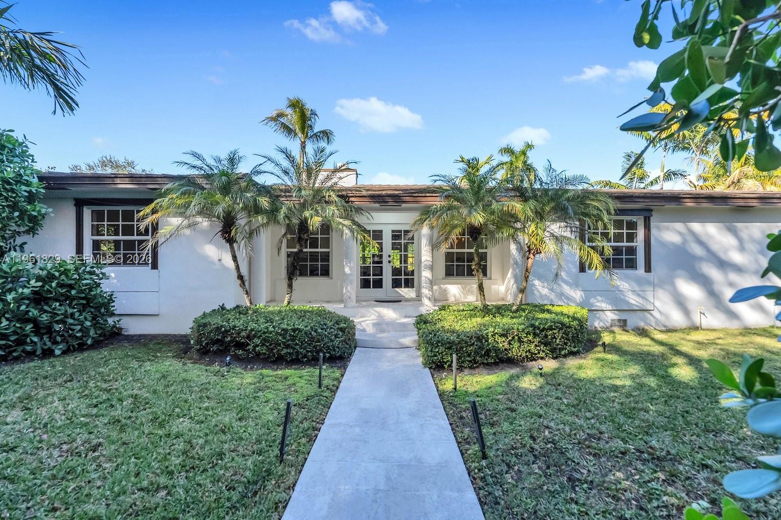 1161 Sunset Dr