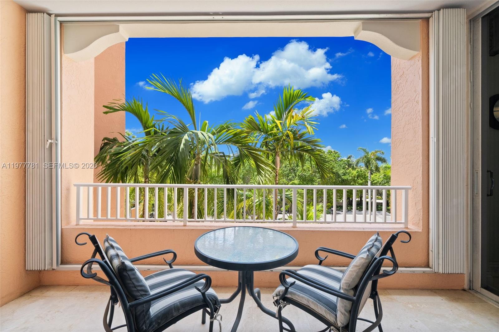 733 Crandon Blvd # 405