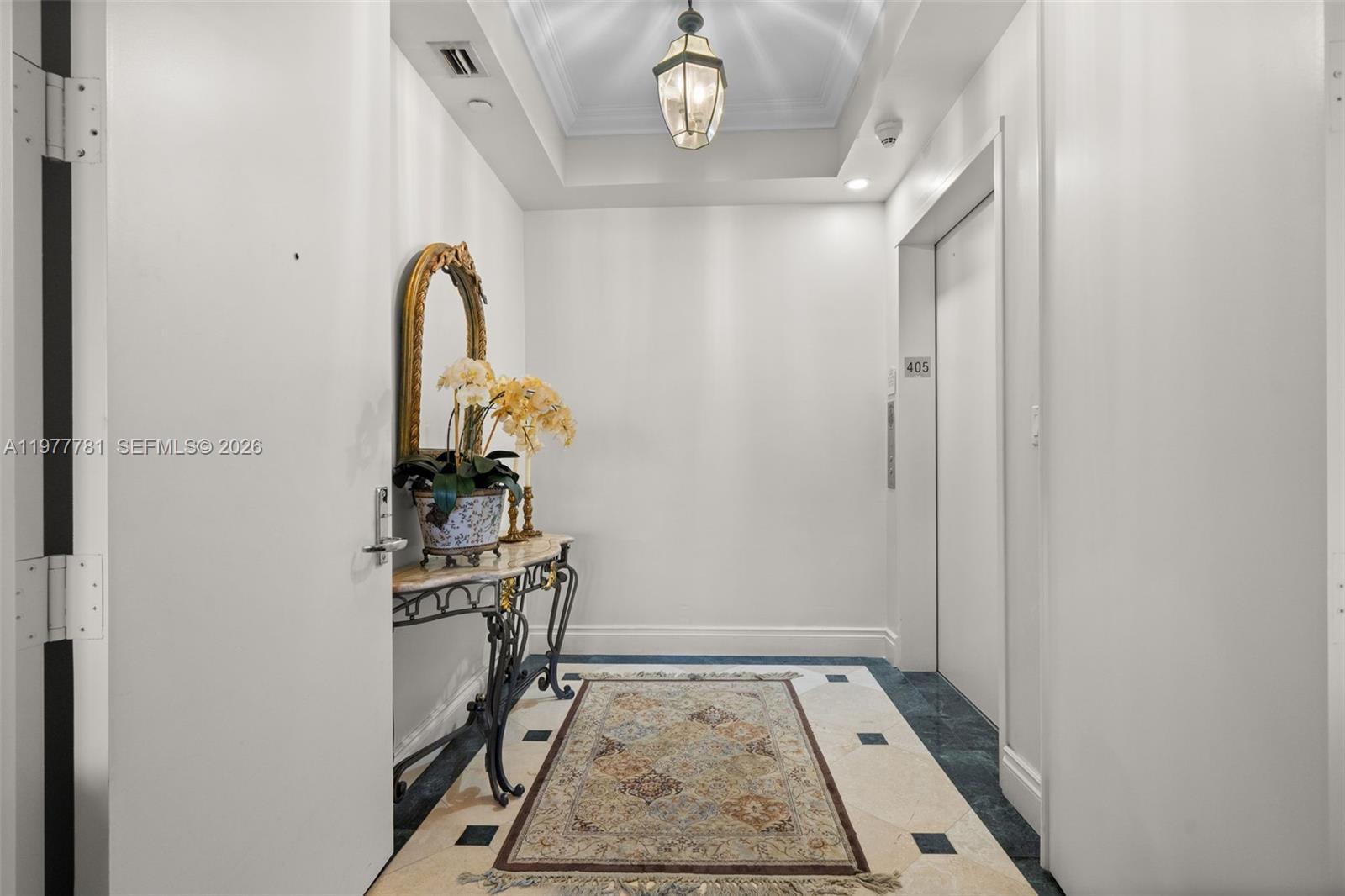 733 Crandon Blvd # 405