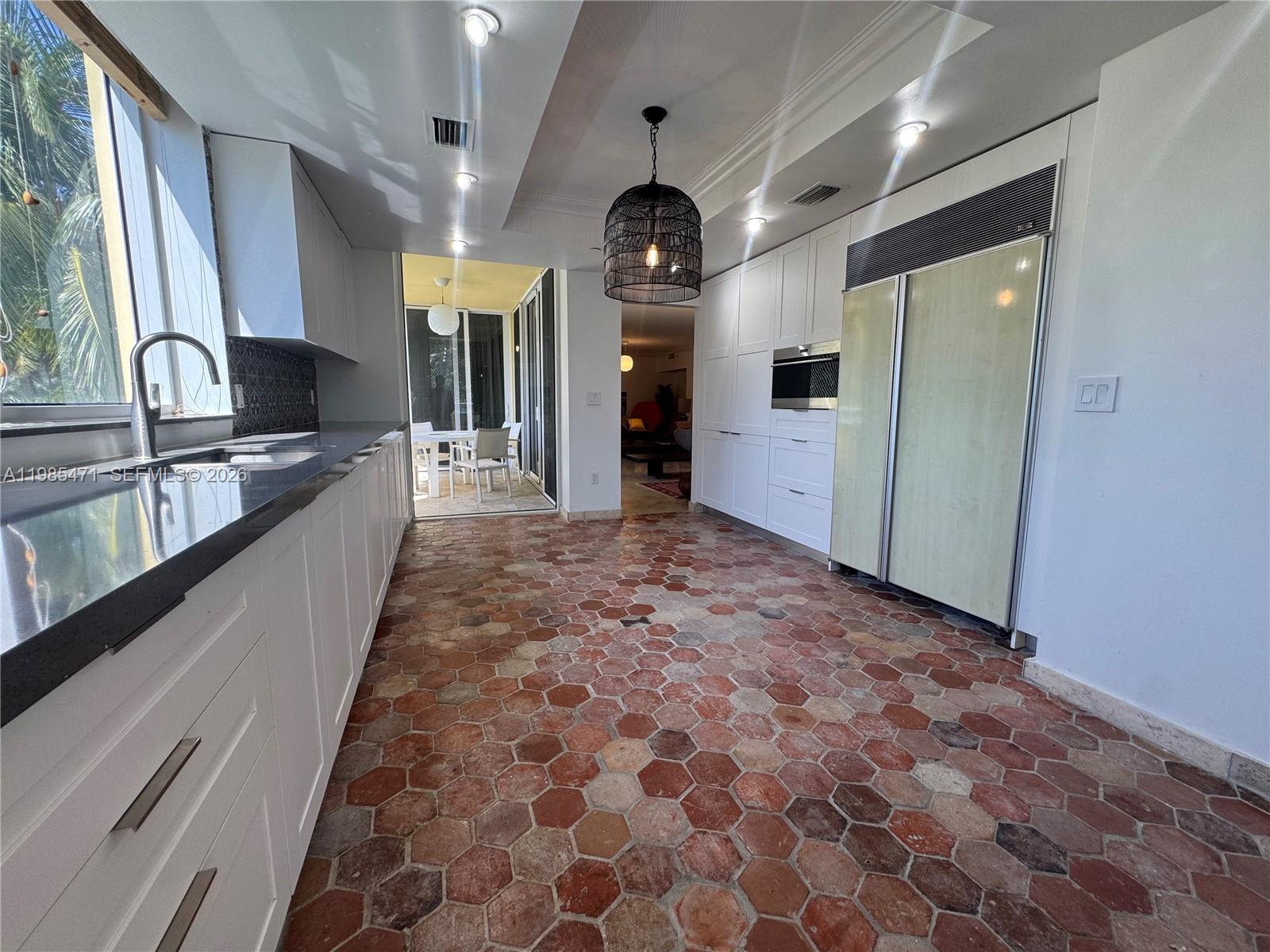 445 Grand Bay Dr # 310