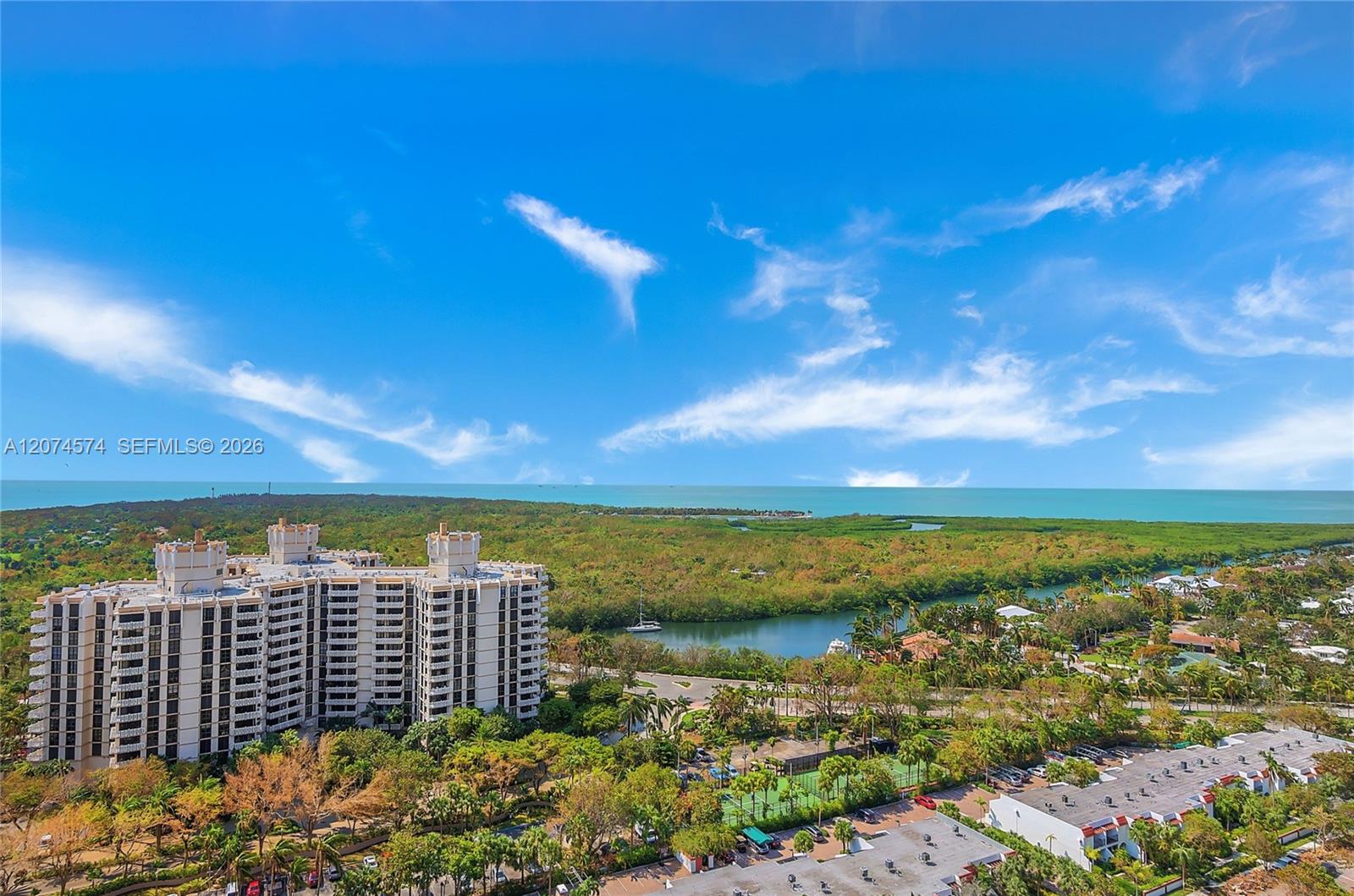 881 Ocean Dr # 10A