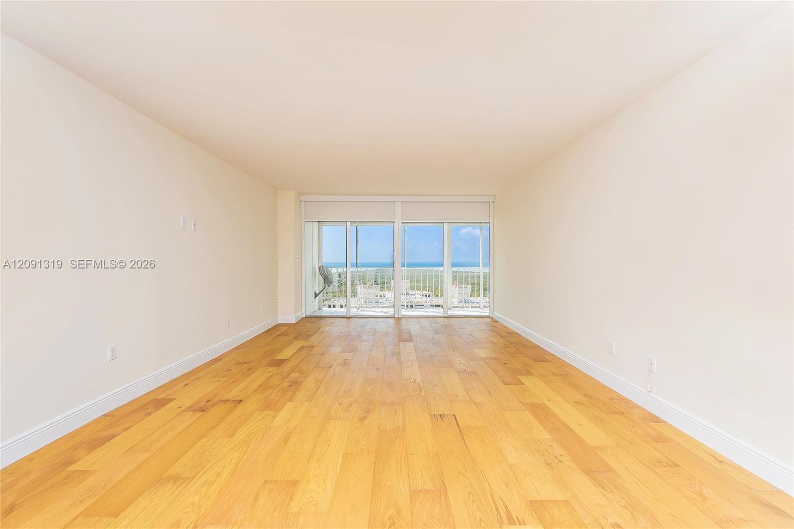 881 Ocean Dr # 22A