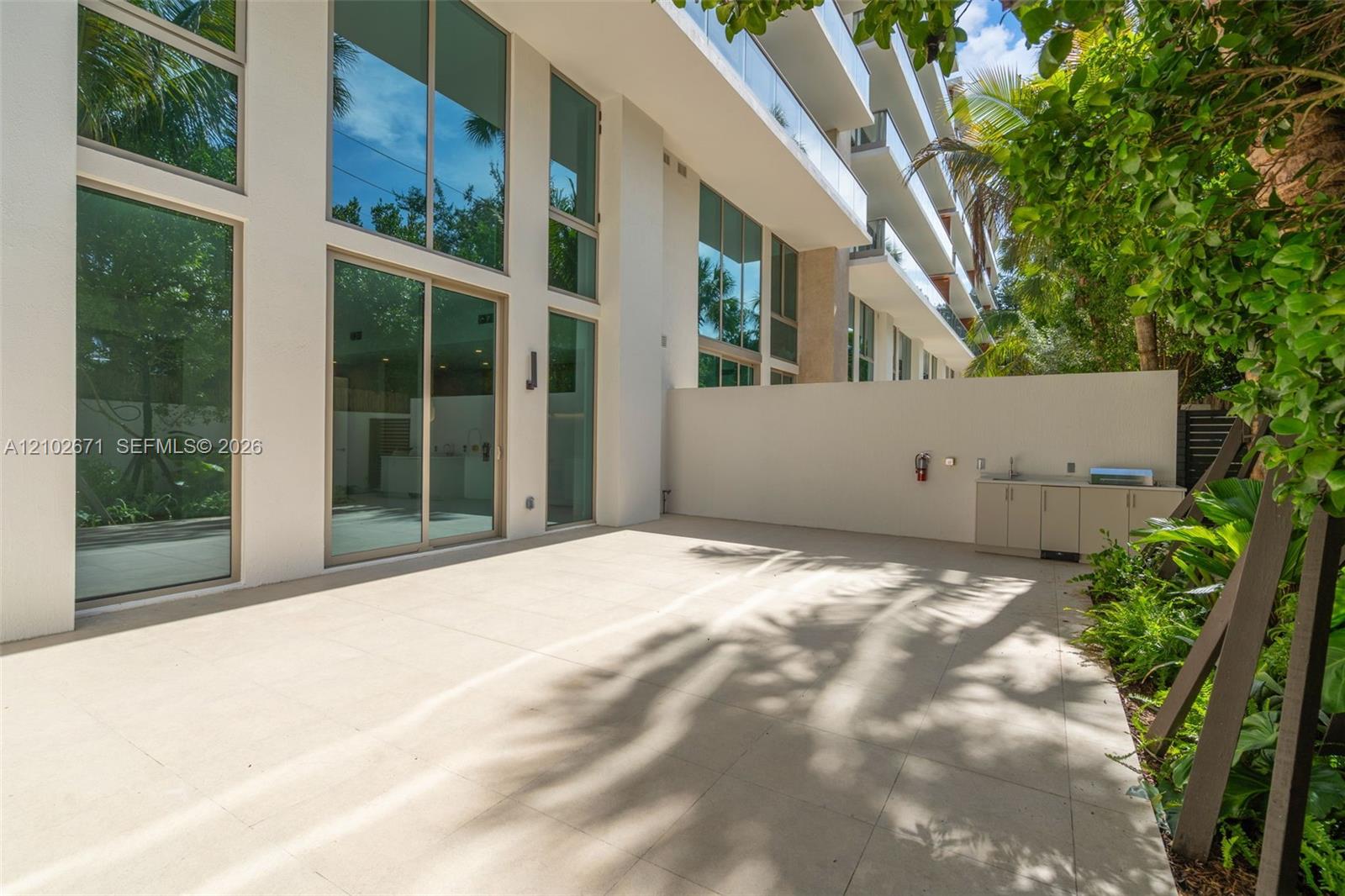 2200 Brickell Ave Unit: GV09