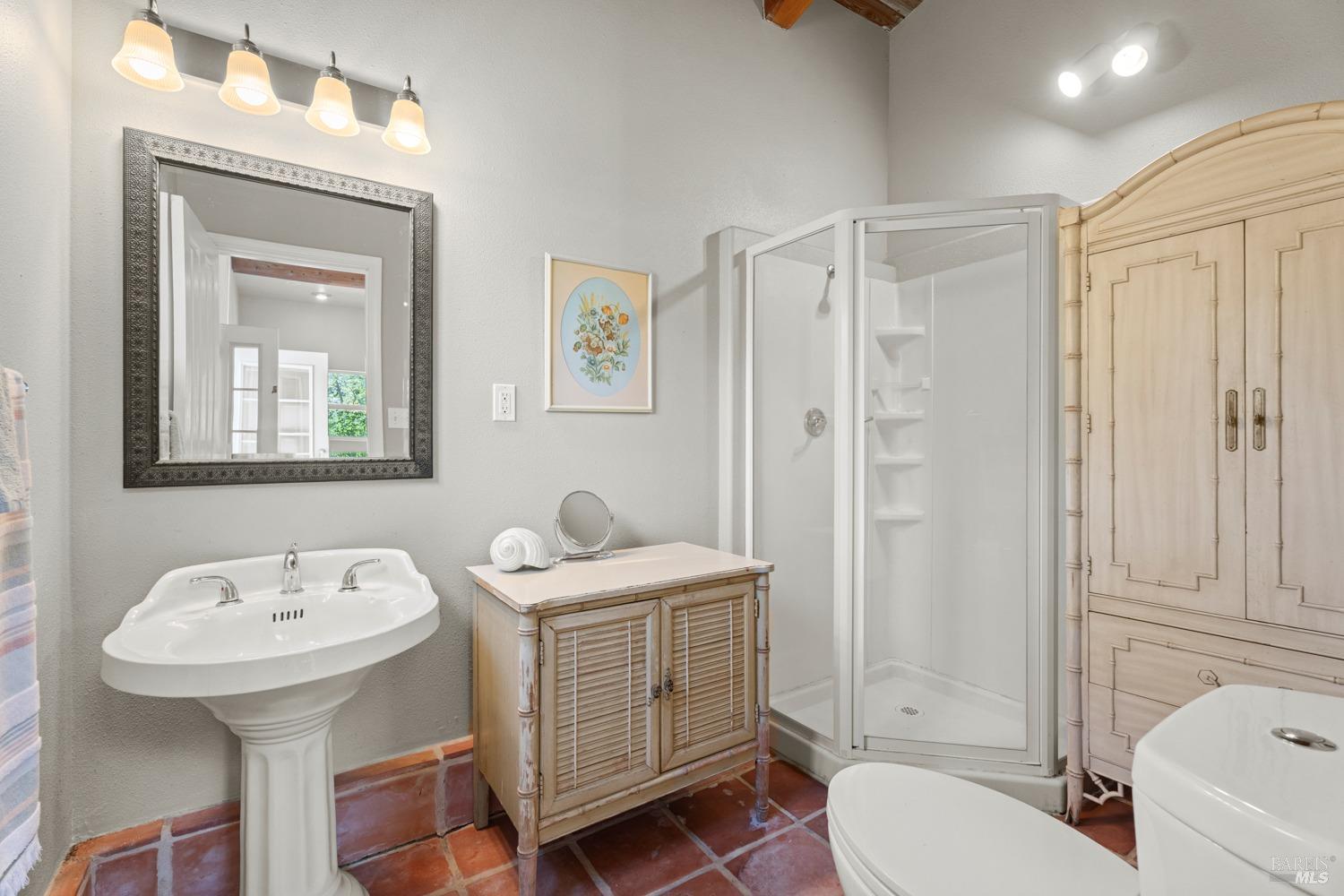 5490 Eastside Calpella Rd