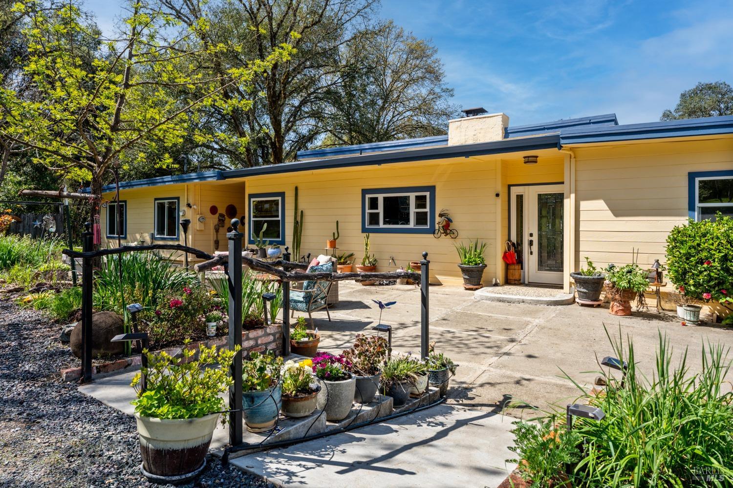 5490 Eastside Calpella Rd