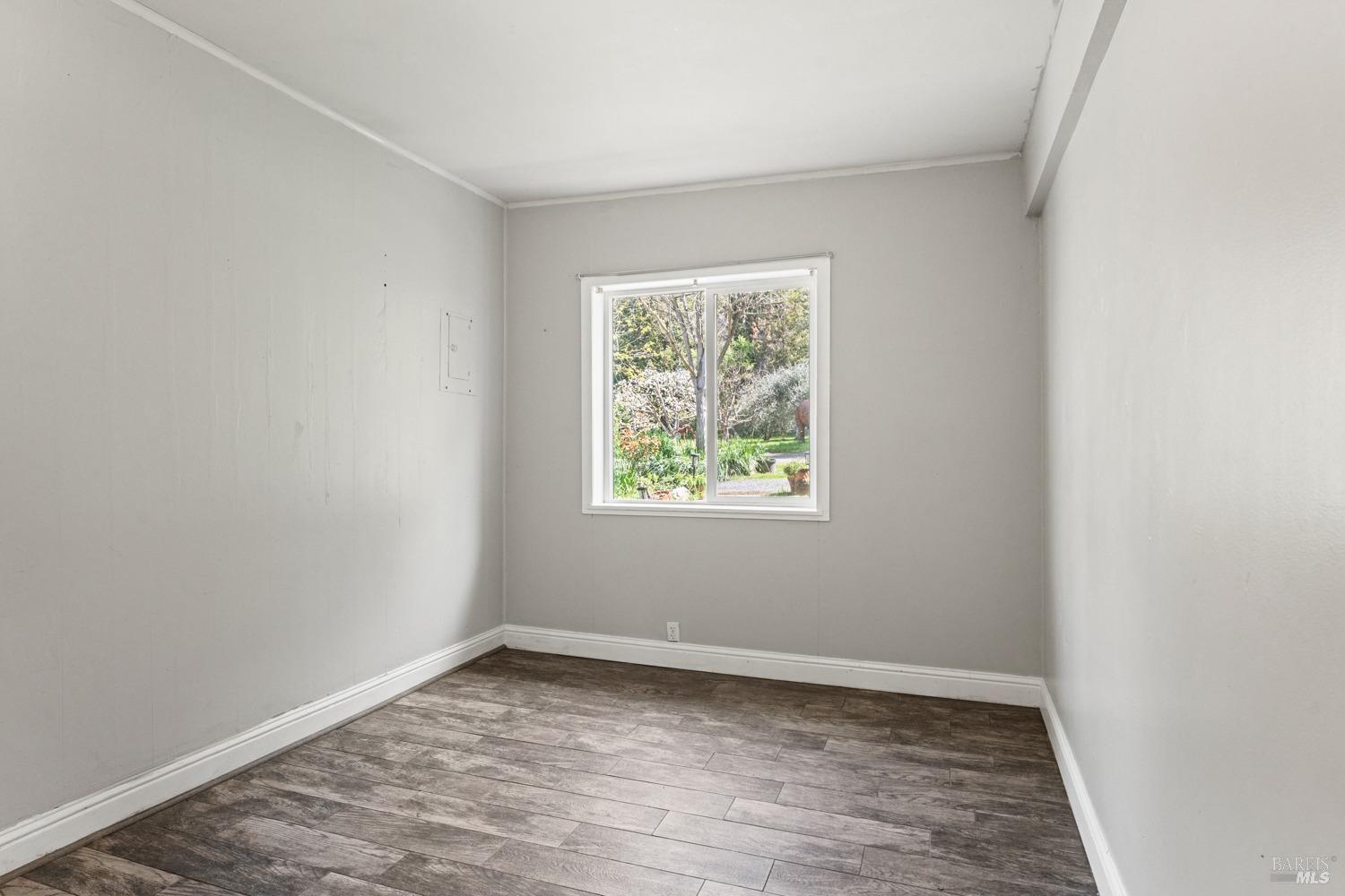 5490 Eastside Calpella Rd