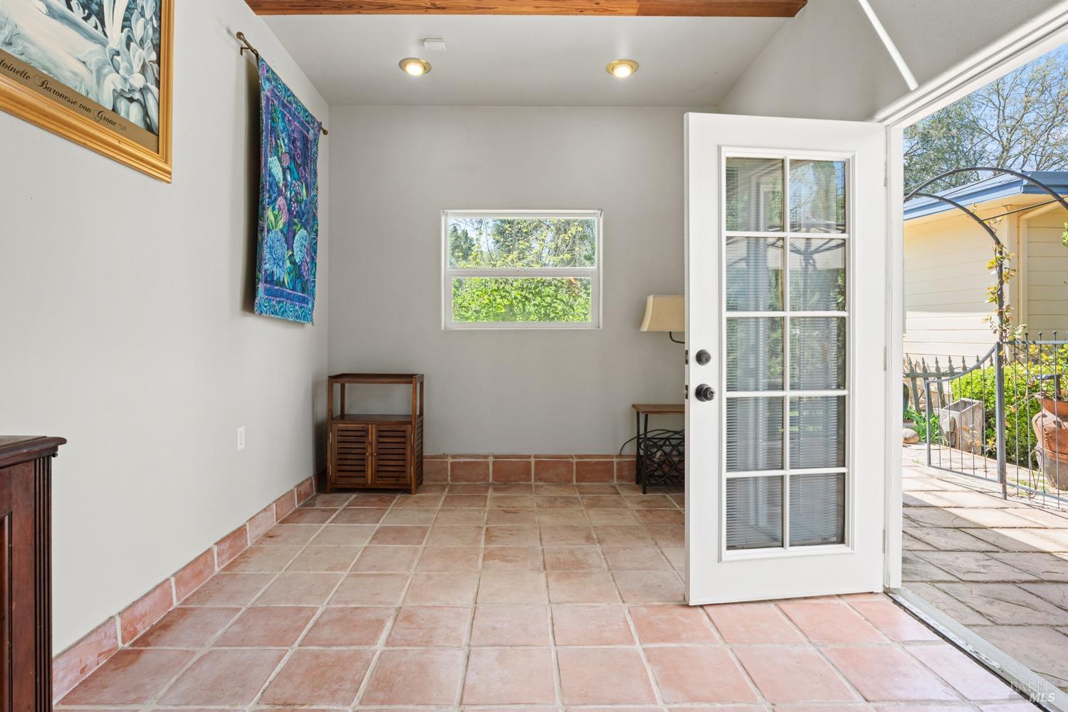 5490 Eastside Calpella Rd