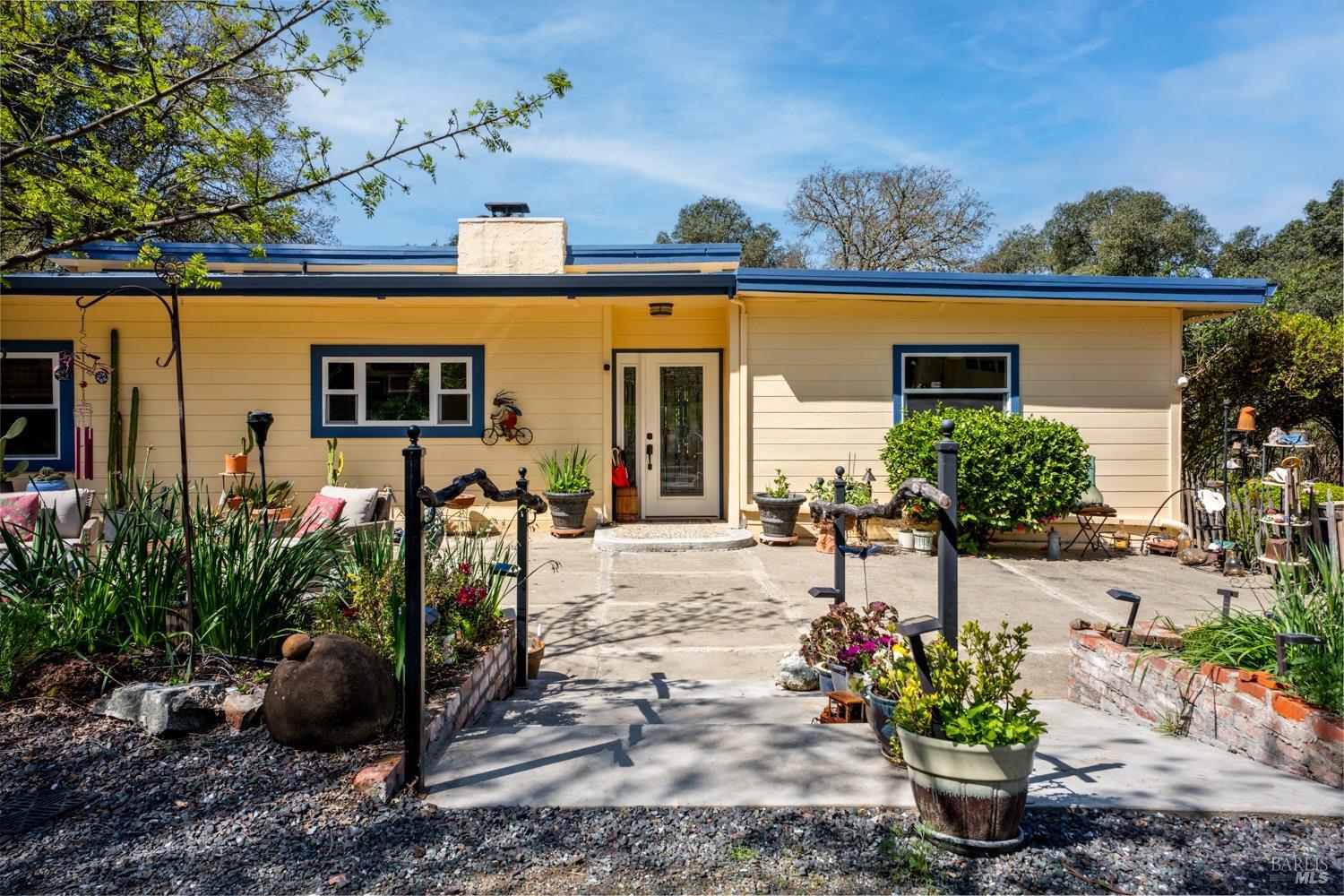 5490 Eastside Calpella Rd