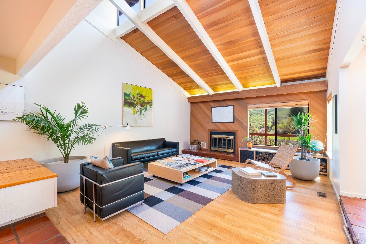 2200 Mcnab Ranch Road