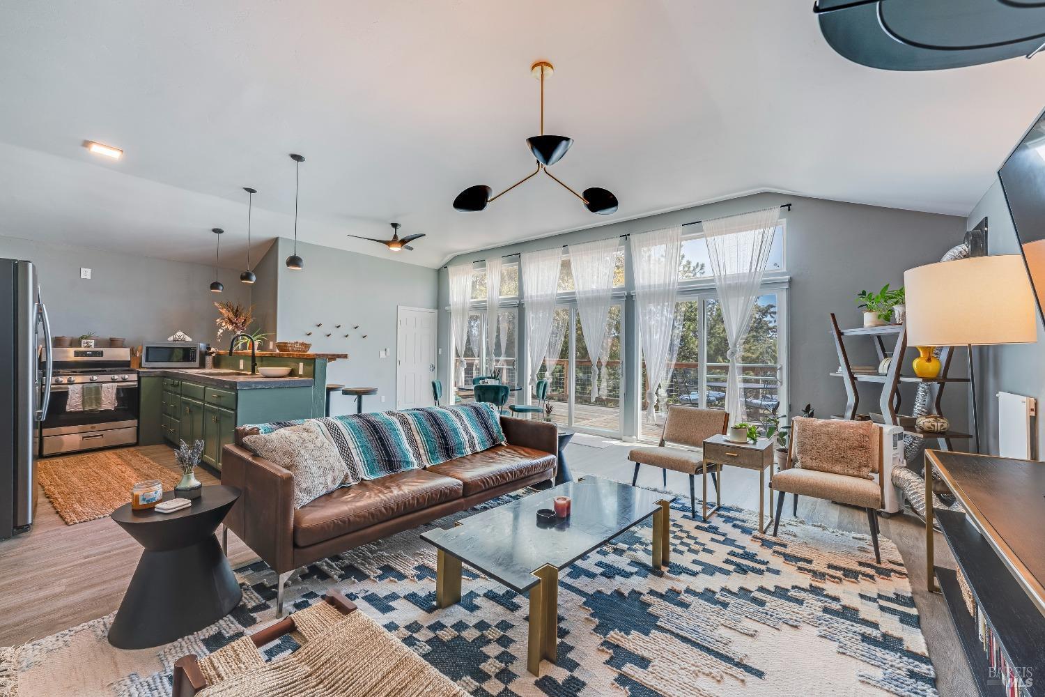 1106 Bel Arbres Drive