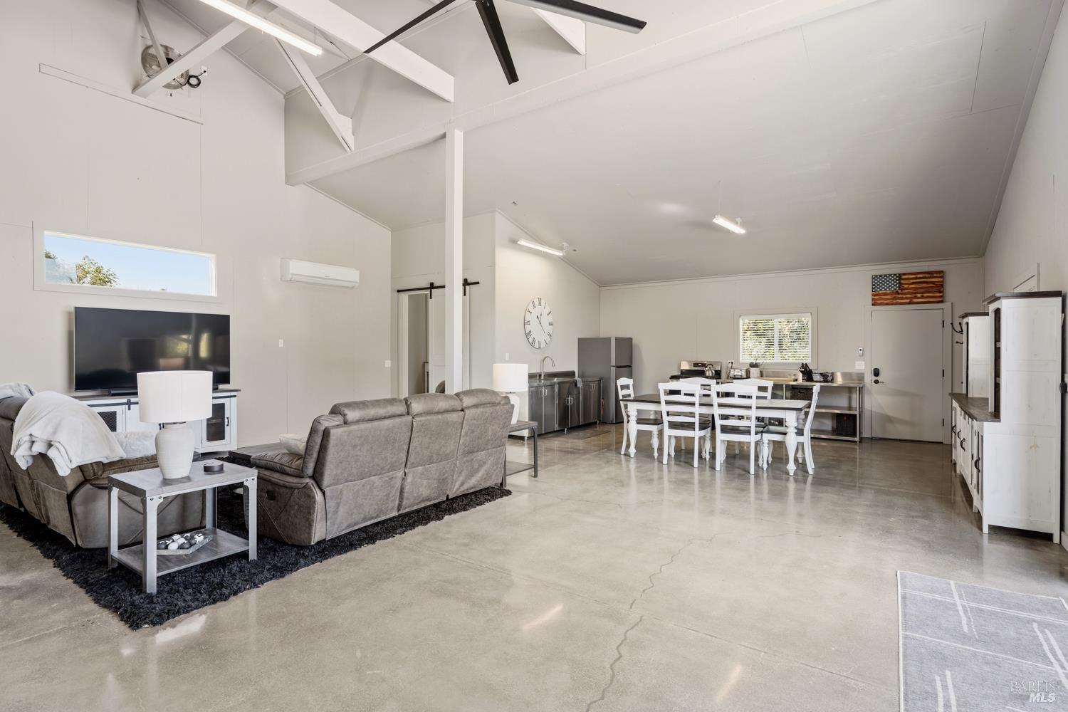 2800 Feliz Creek Road