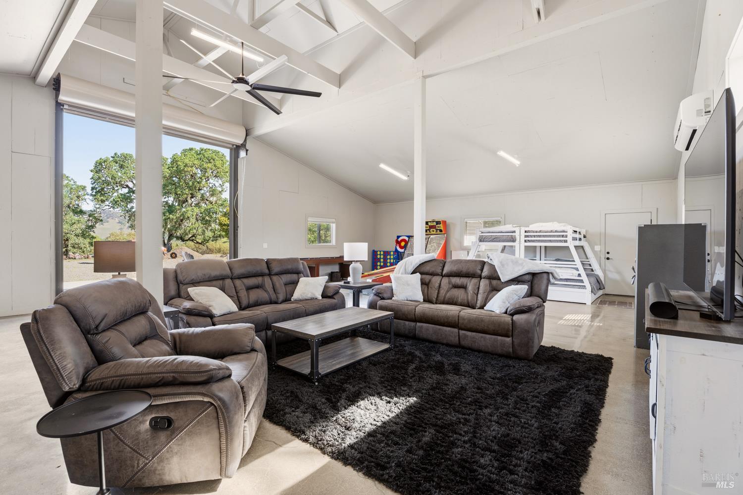 2800 Feliz Creek Road