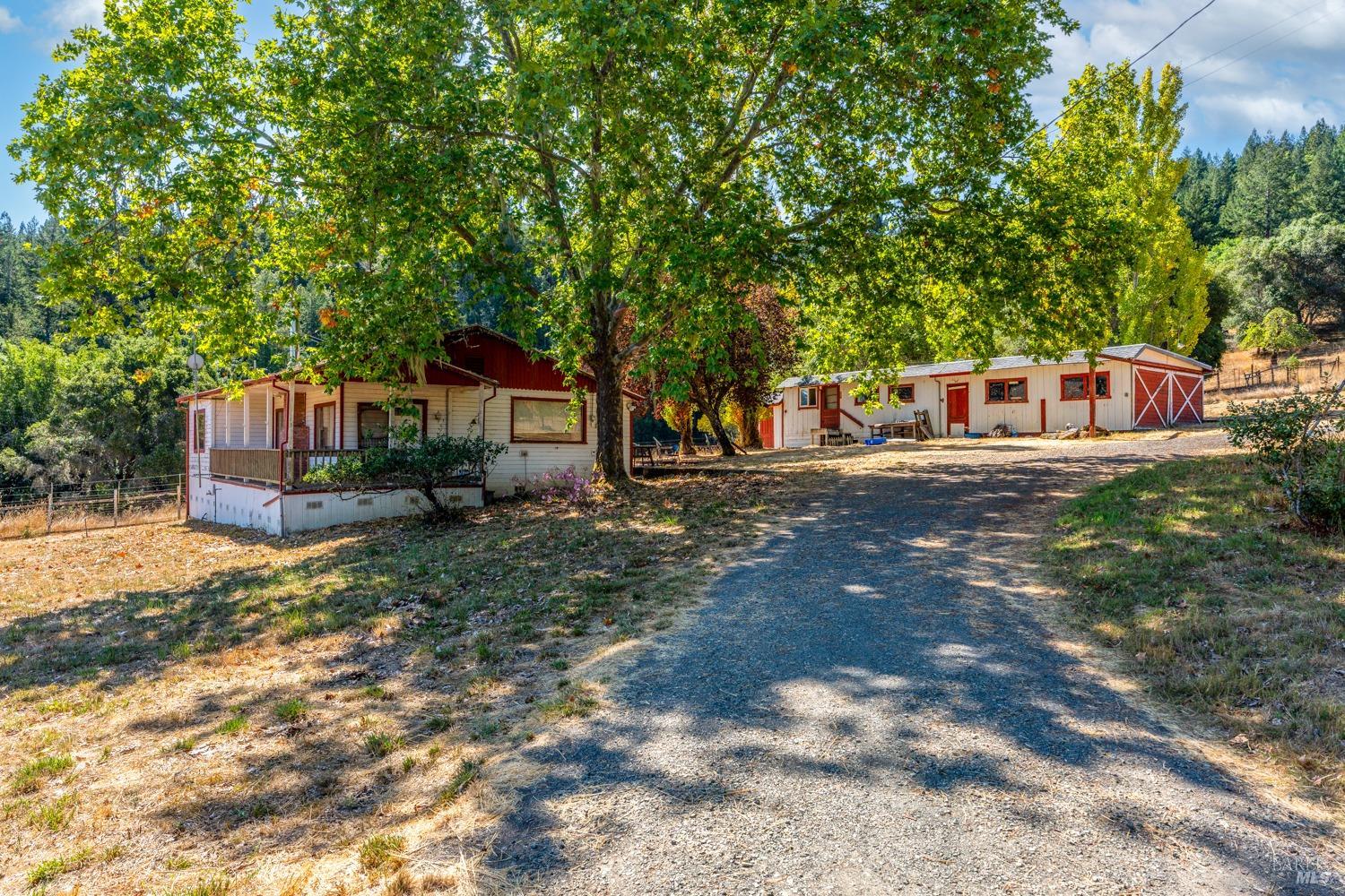 10580 Anderson Valley Way