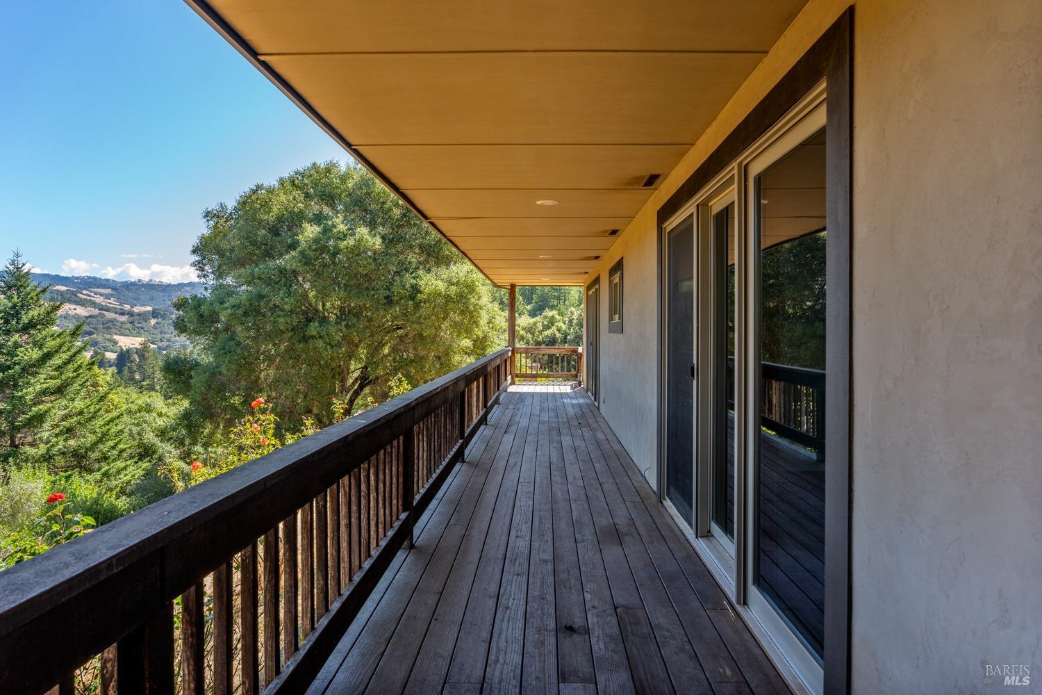 10580 Anderson Valley Way