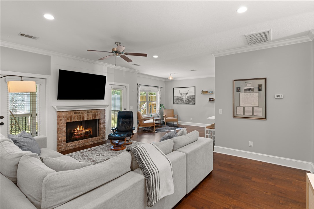 25 Tabby Place Lane