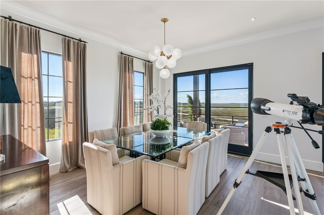 21 Atlantic Point Drive
