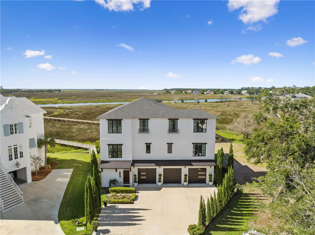 21 Atlantic Point Drive