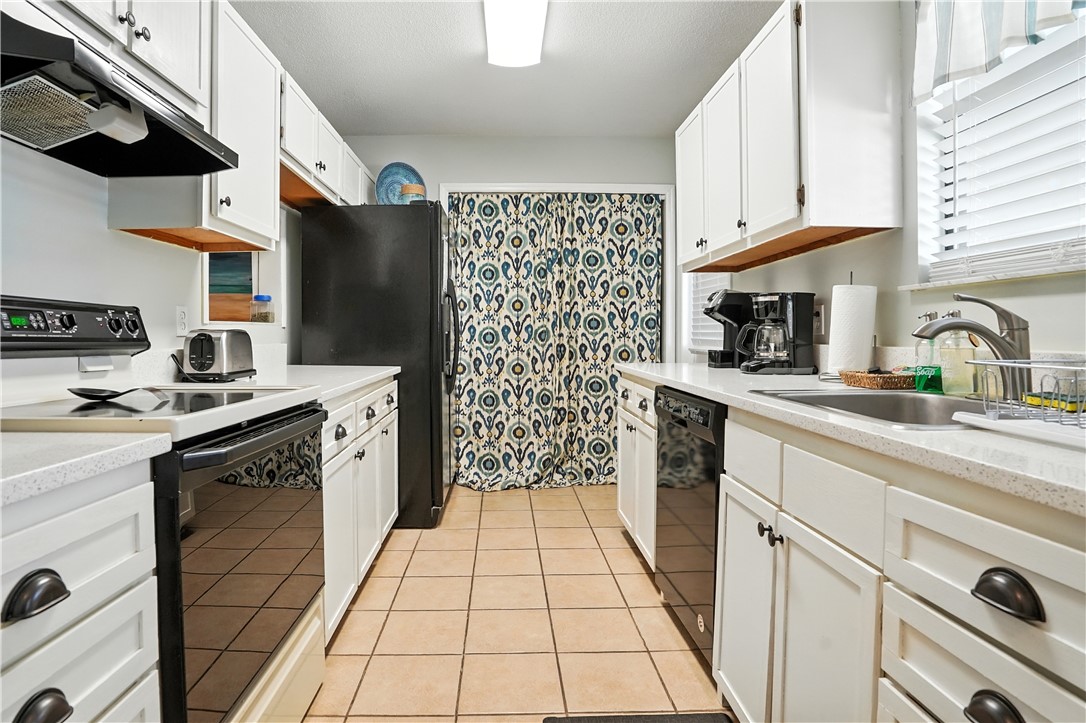 1000 Sea Island Road 61