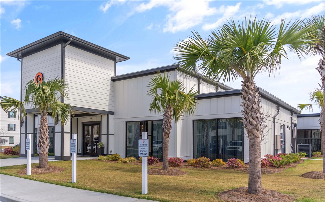 104 North Chapel Drive