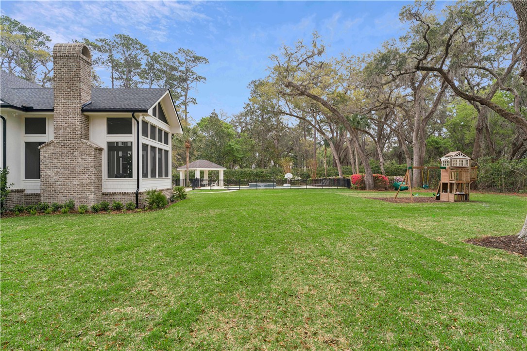 101 Hawkins Island Circle