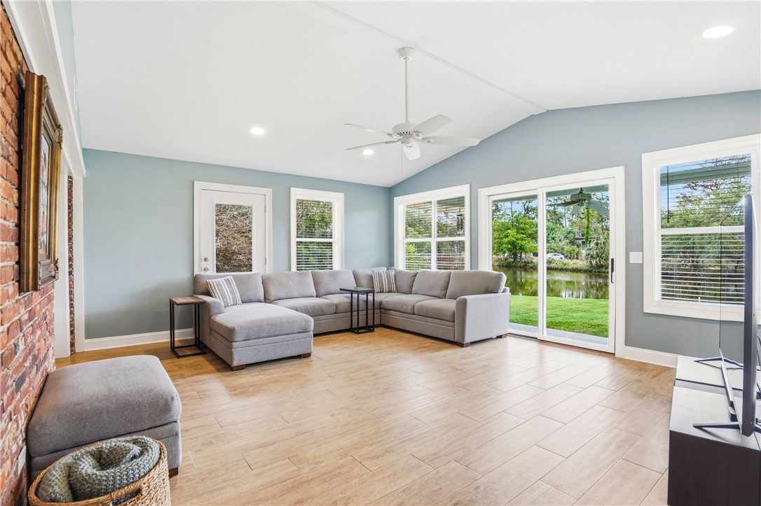 110 Wesley Oak Drive