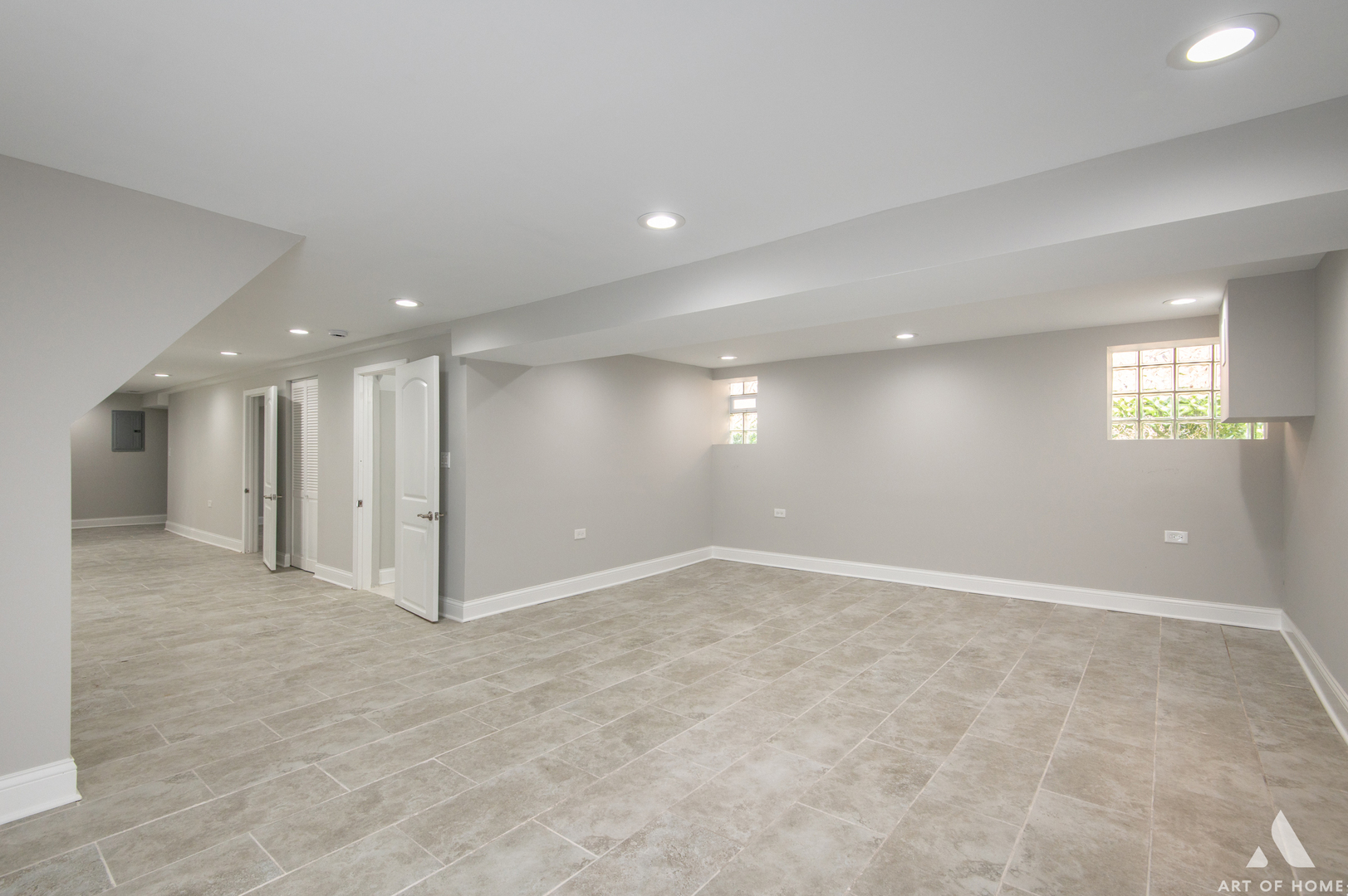 8338 S Blackstone Avenue