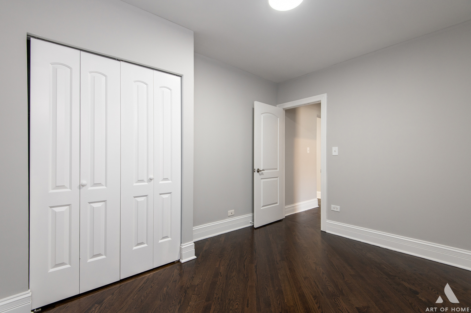 8338 S Blackstone Avenue