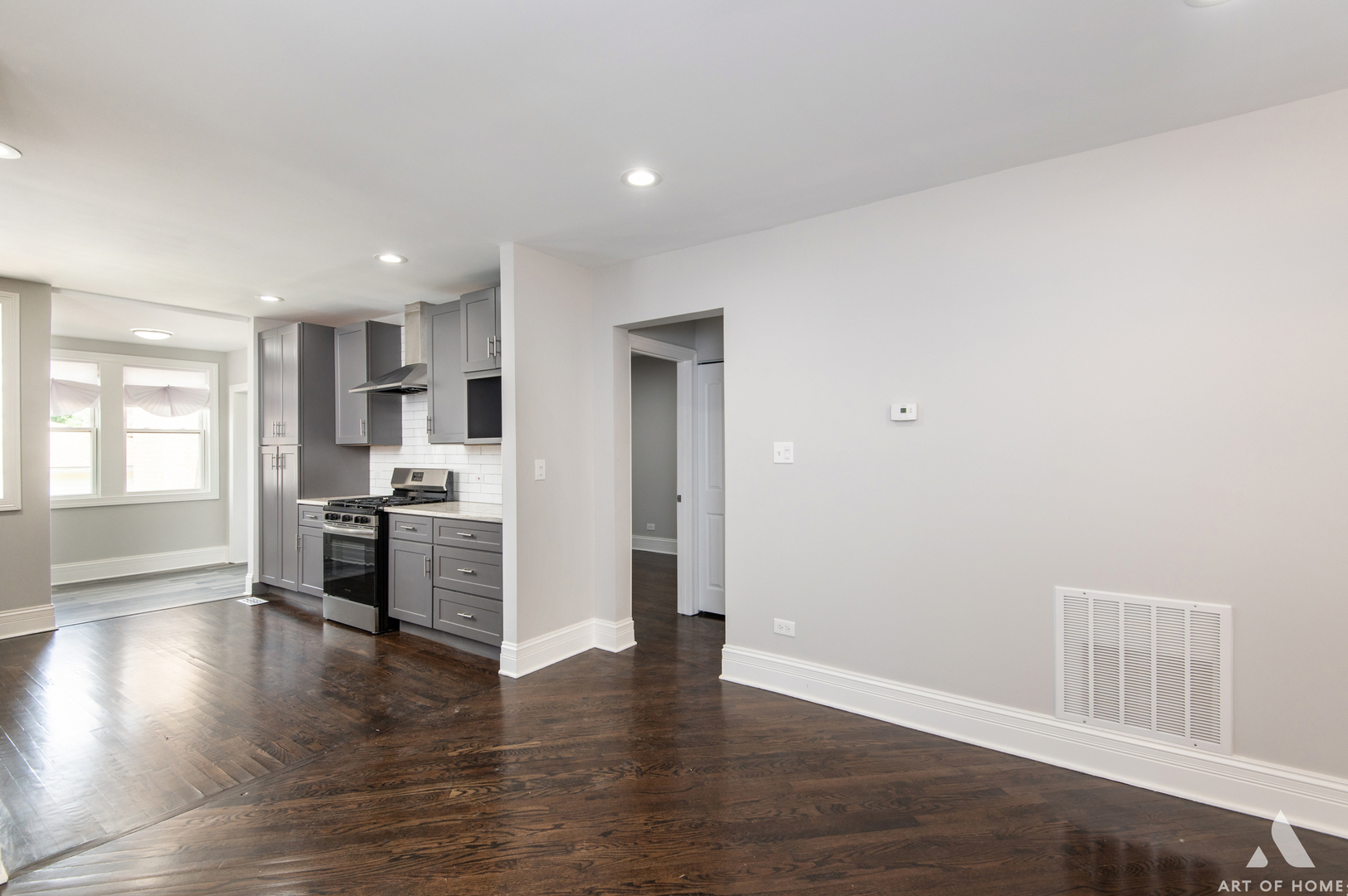 8338 S Blackstone Avenue