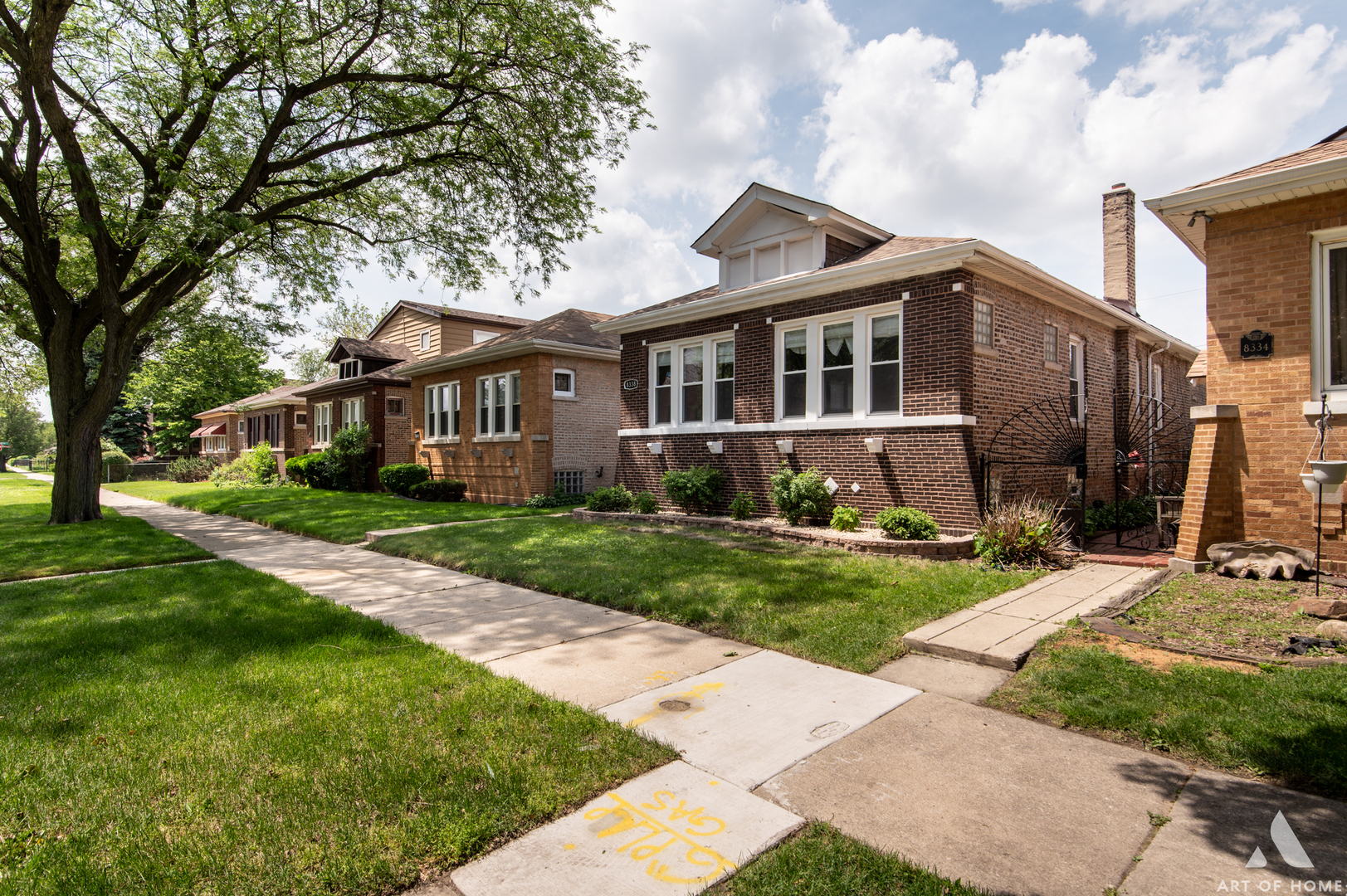 8338 S Blackstone Avenue