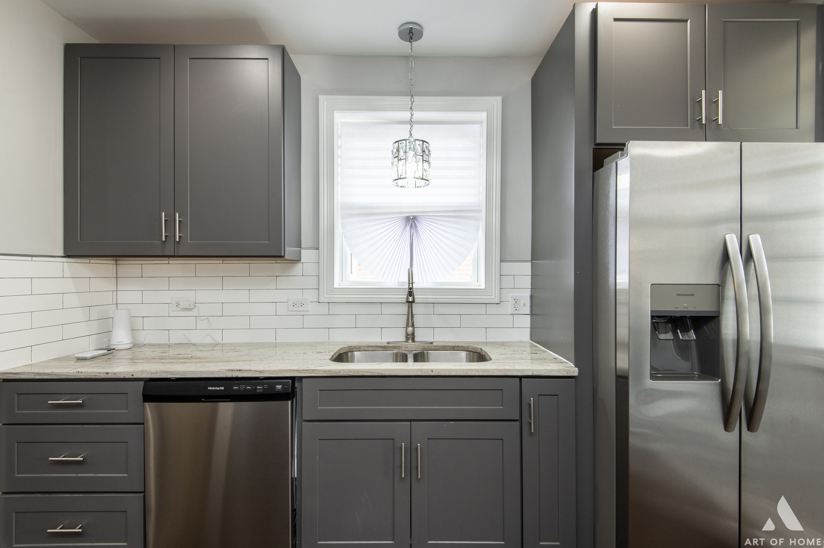 8338 S Blackstone Avenue