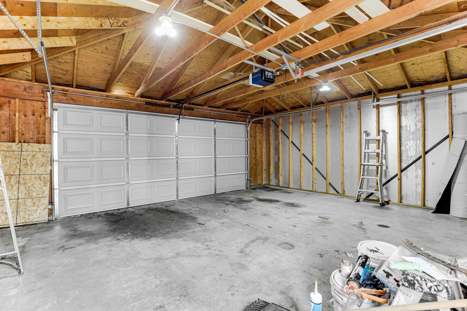 8934 S Marshfield Avenue