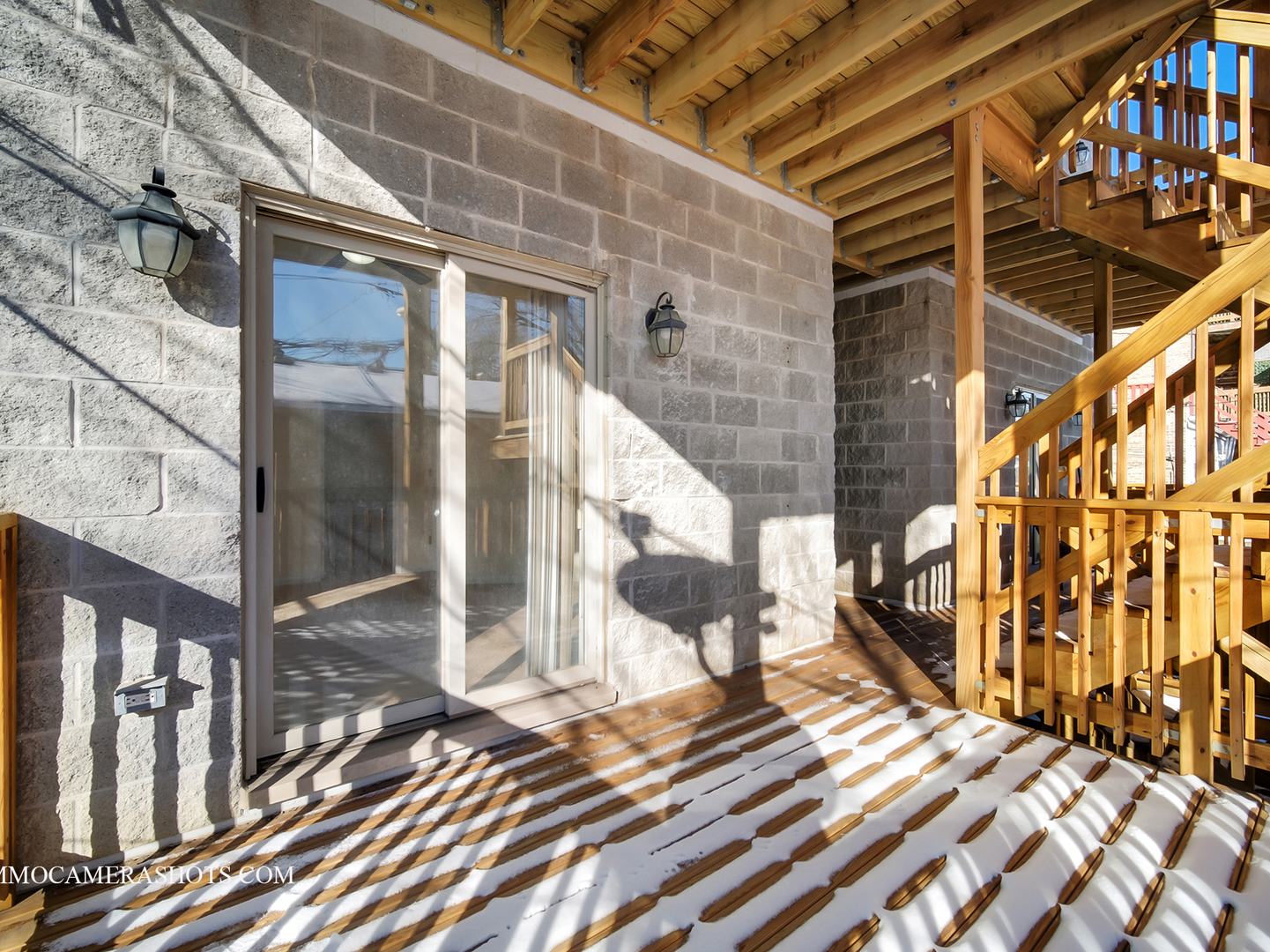 4743 S Langley Avenue Unit: 1S