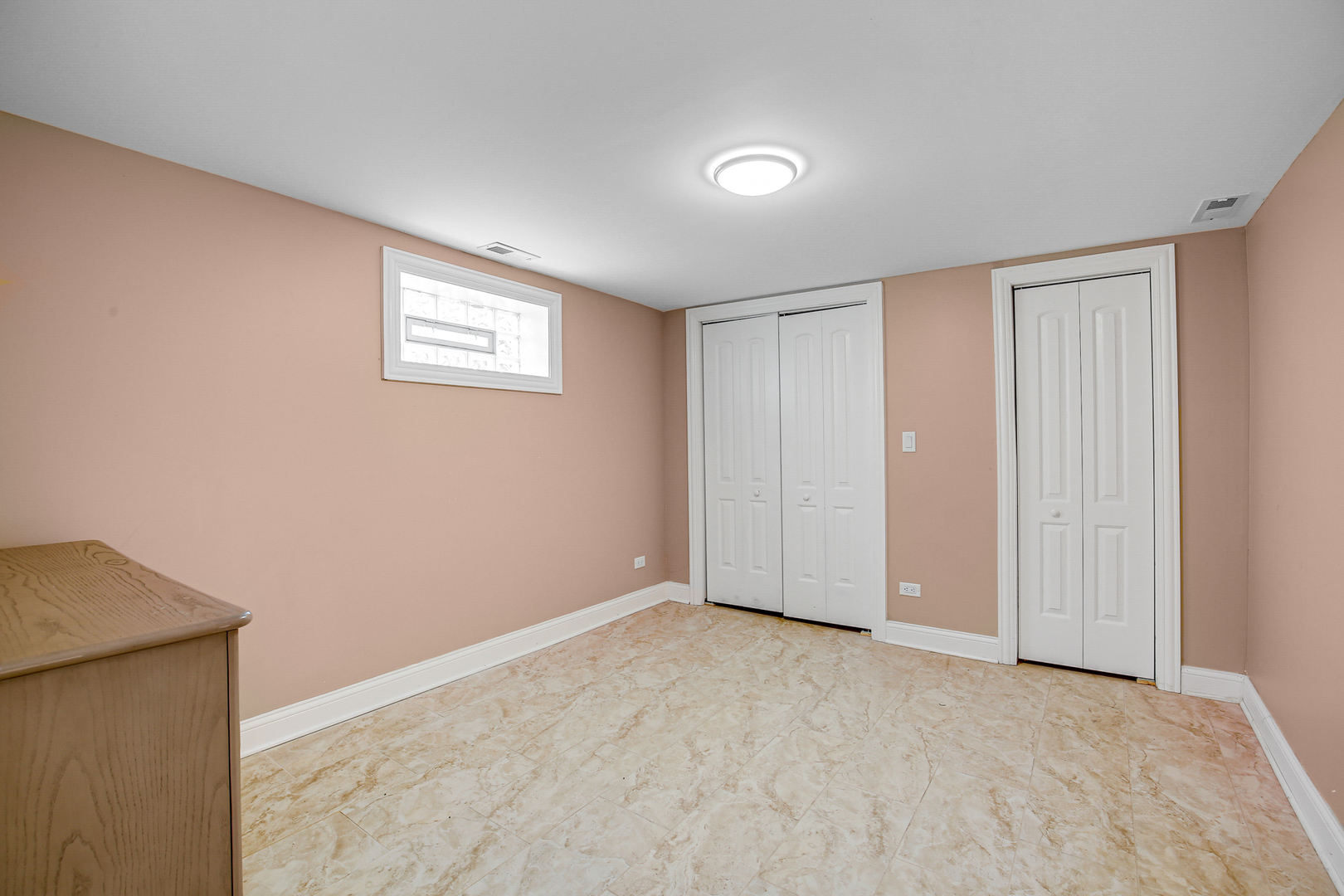 11840 S Artesian Avenue