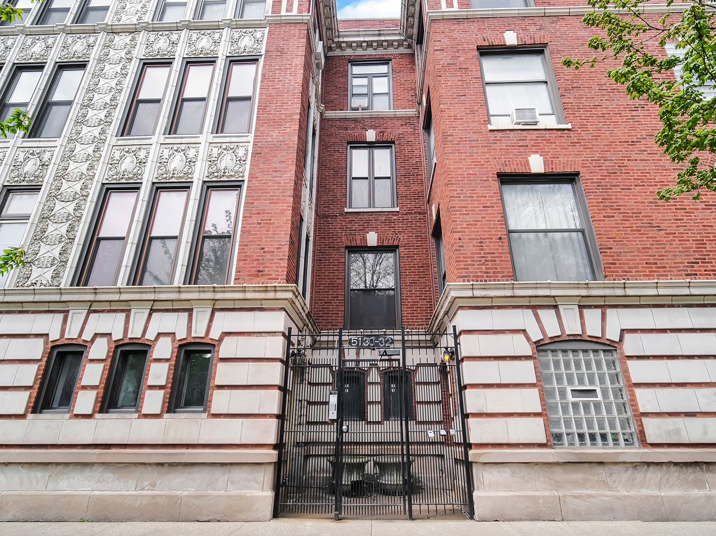 5132 S DREXEL Avenue Unit: 2D