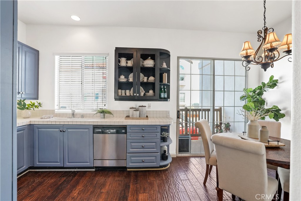 2950 Ballesteros Lane