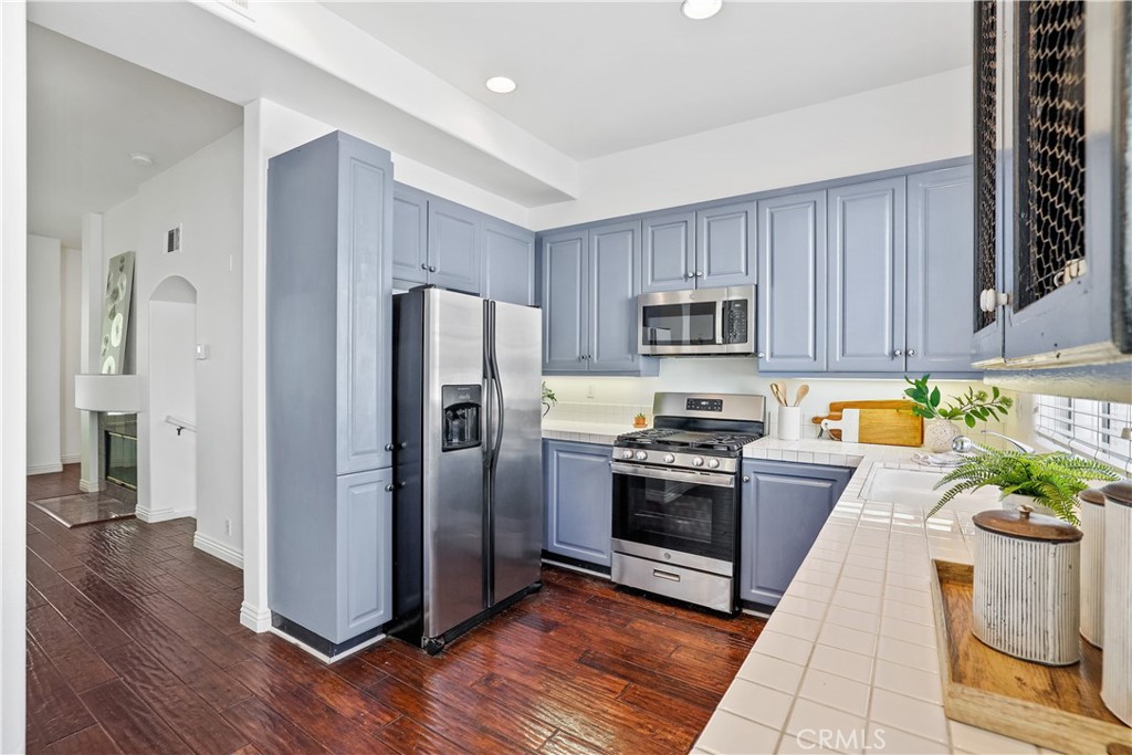 2950 Ballesteros Lane