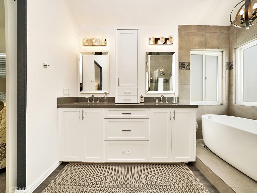 7639 E Lemon Creek Circle