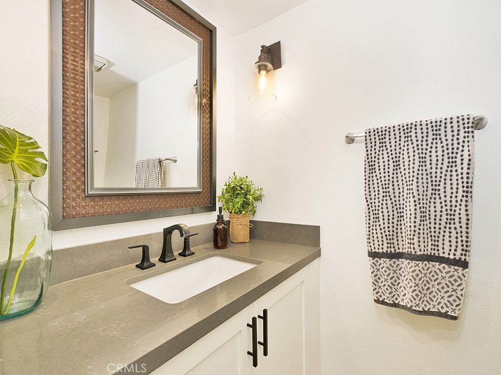 7639 E Lemon Creek Circle