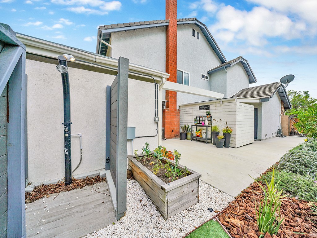 7639 E Lemon Creek Circle