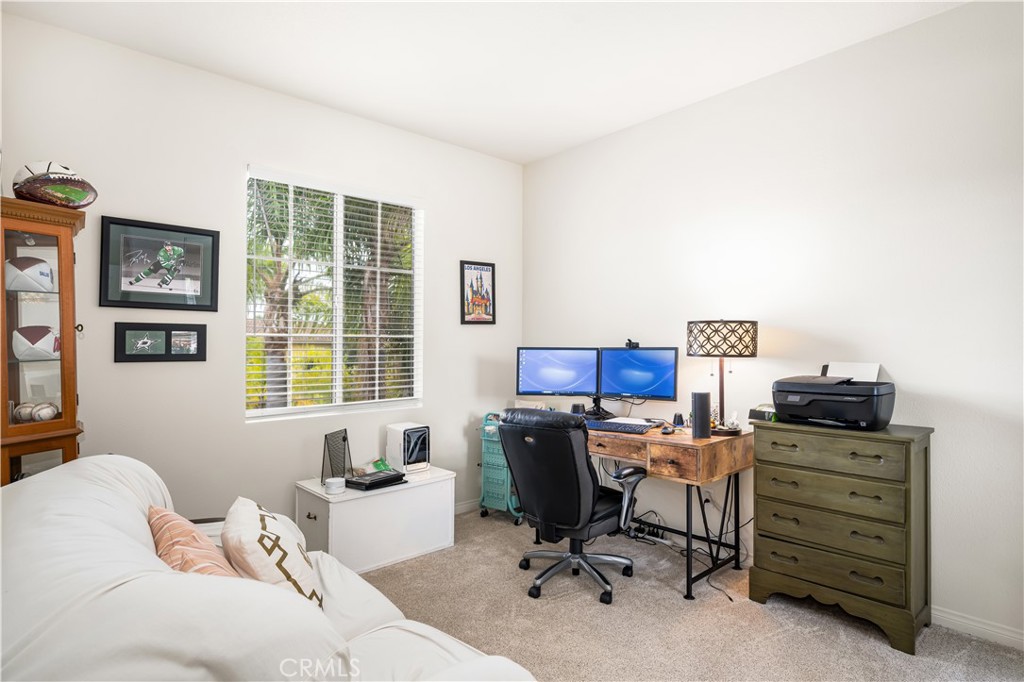 10930 PHILLIPS Street