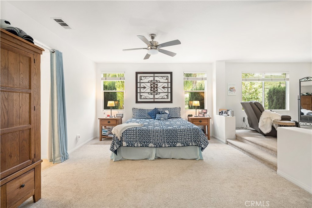 10930 PHILLIPS Street