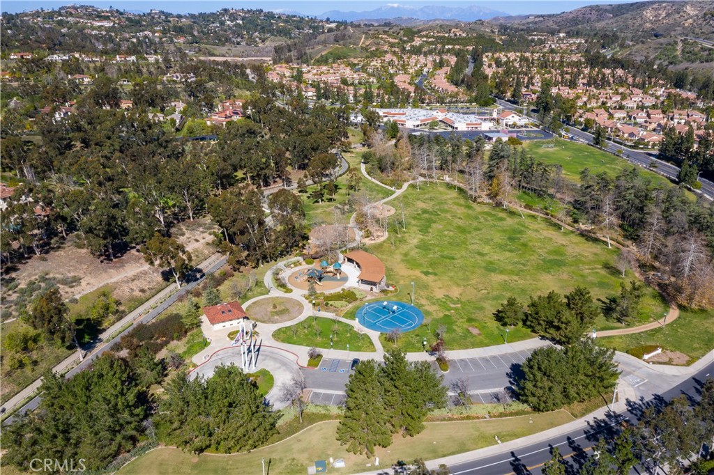 10935 Osterman Avenue