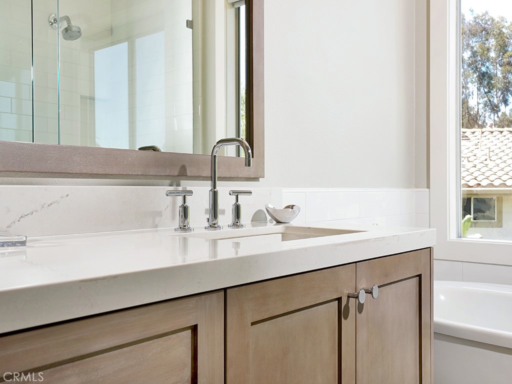 10935 Osterman Avenue