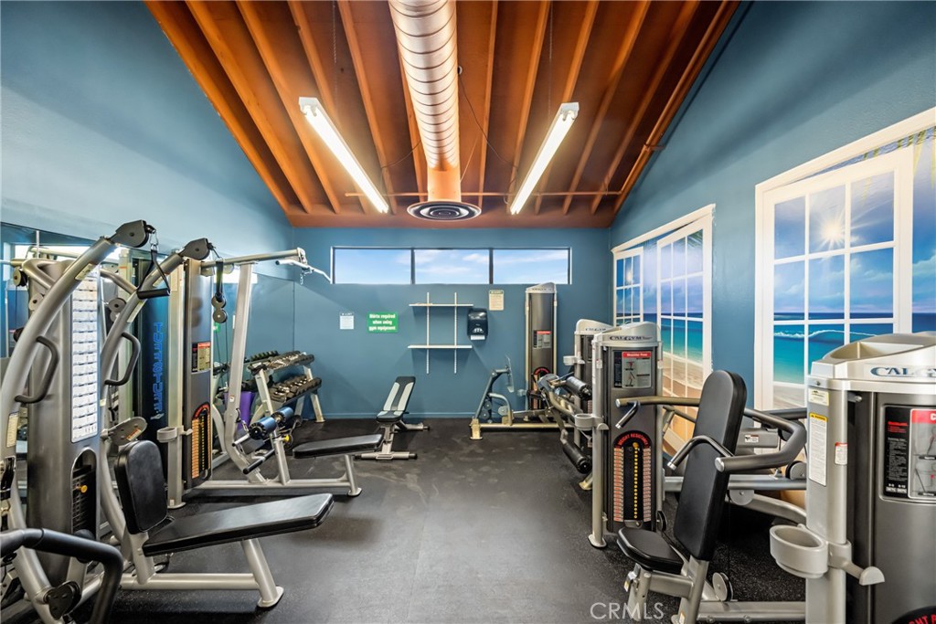 5200 Irvine Boulevard 48