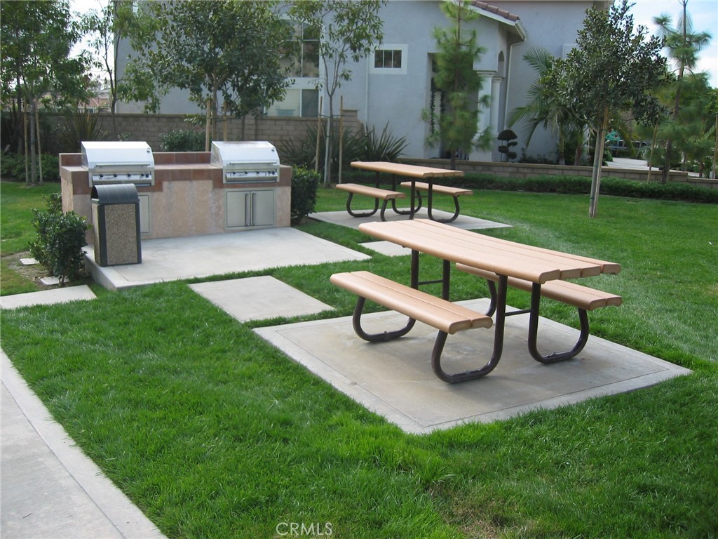 10880 OSTERMAN Avenue