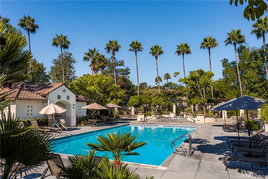 10880 OSTERMAN Avenue