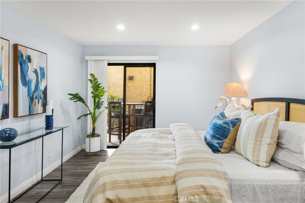 25521 Indian Hill Lane A