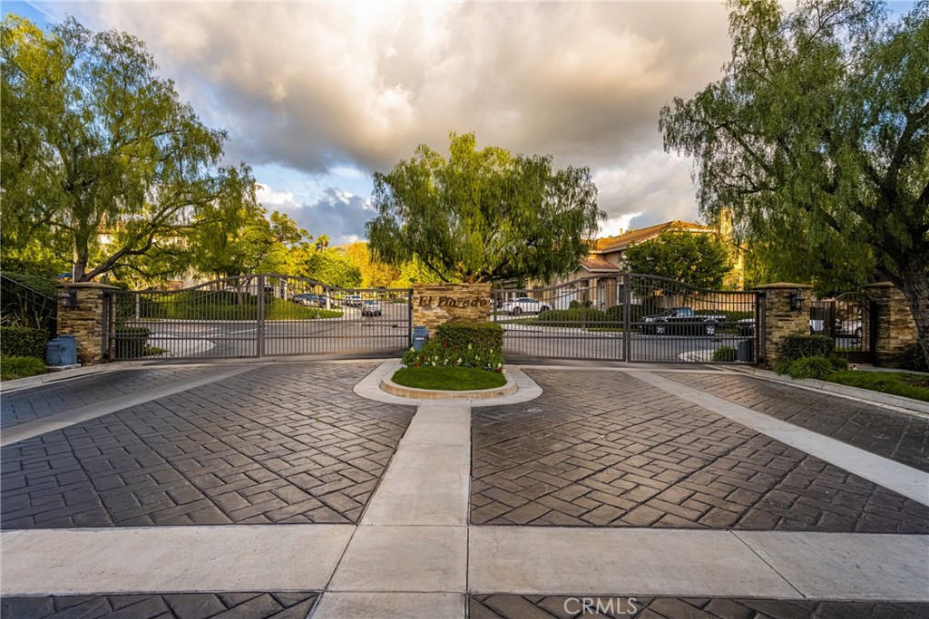 2534 Osterman Avenue