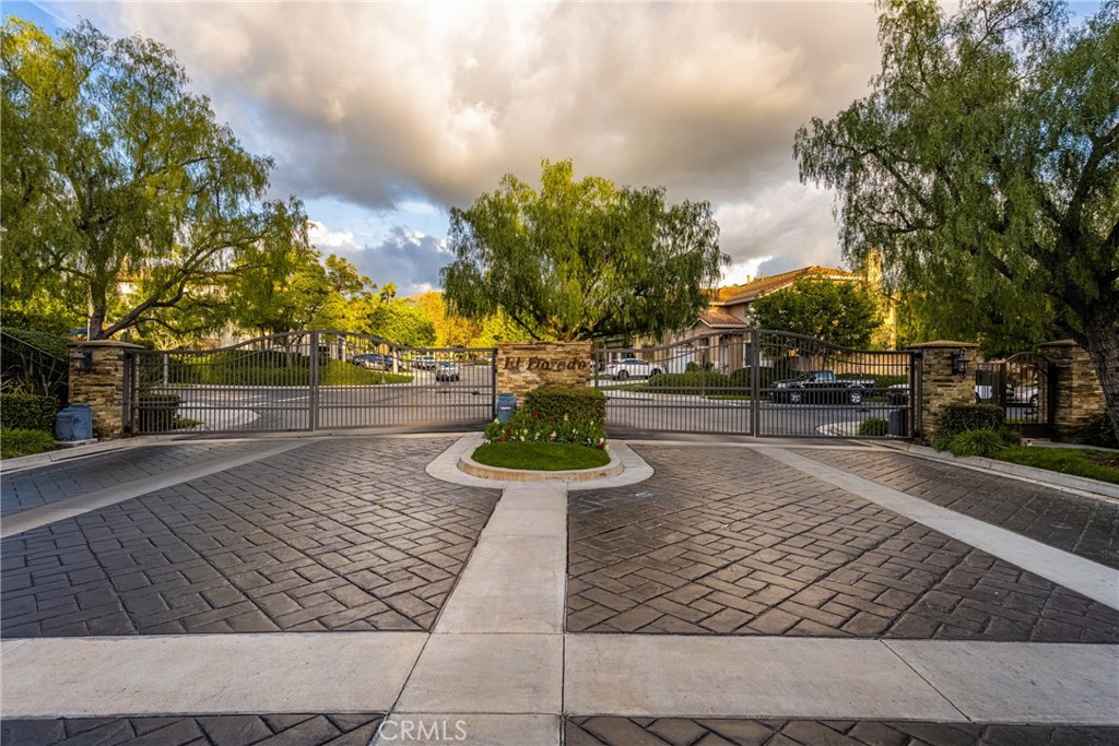 2534 Osterman Avenue