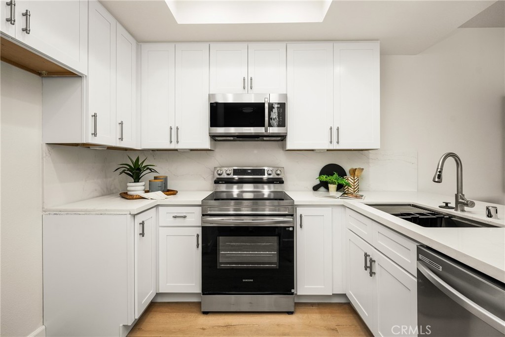 2960 Champion Way 2301